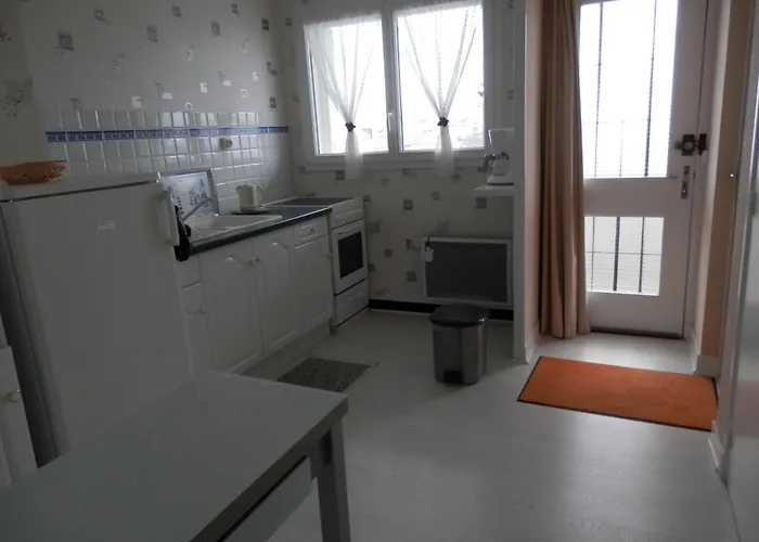 Les Fauvettes Appartement *